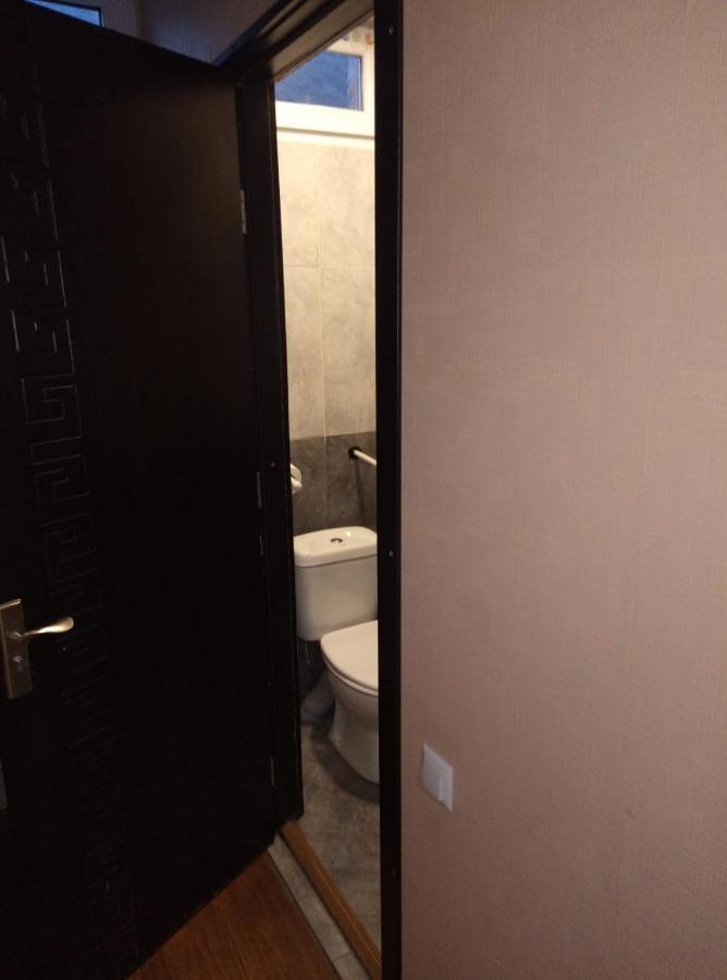 Vake-House Hotel Tbilisi Exterior foto